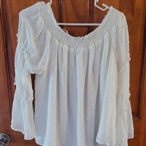 Bluivy Cream  Blouse